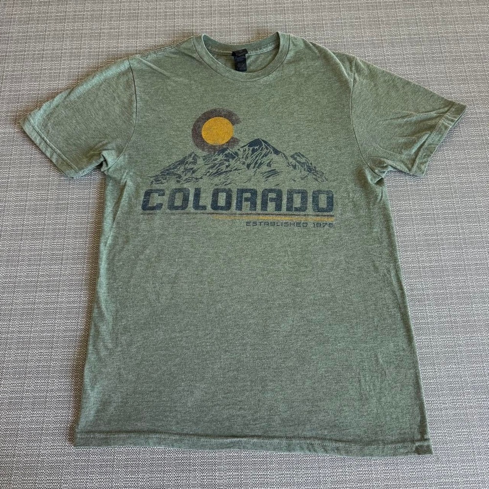 Gildan Green Colorado men's t-shirt size S